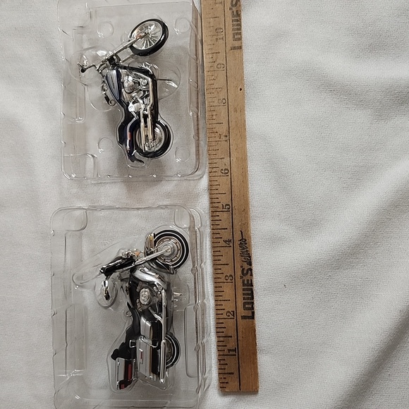 NWT Harley Davidson Hallmark Keepsake Ornament Set - Picture 11 of 16